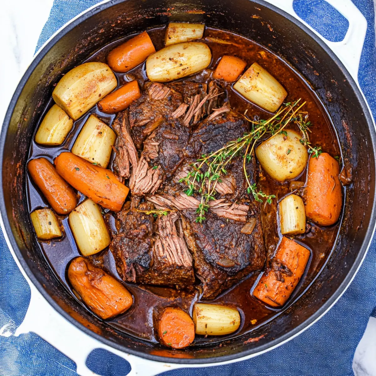 Savory Dutch Oven Pot Roast: The Ultimate Comfort Dish 1
